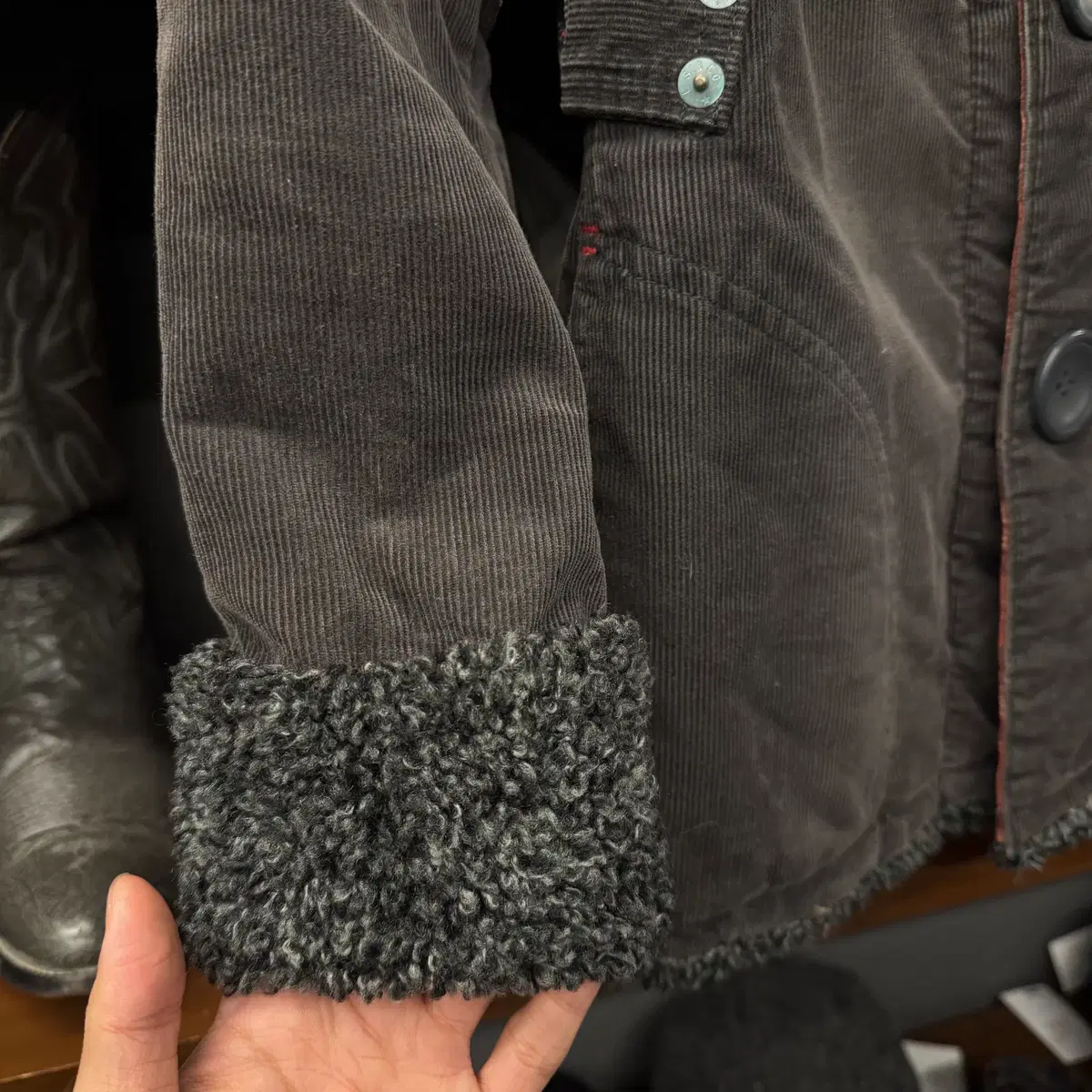 thumbnail-4